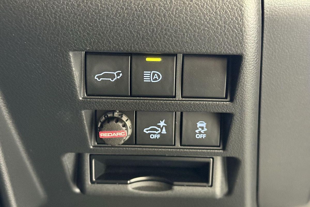 2023 Toyota Landcruiser GR Sport FJA300R