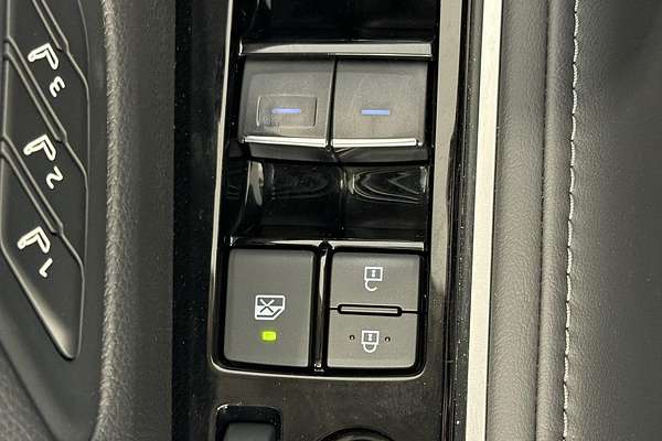 2023 Toyota Landcruiser GR Sport FJA300R