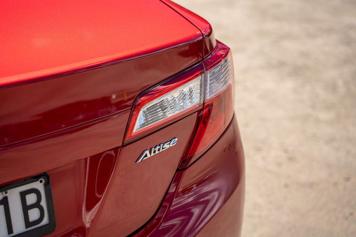 2010 Toyota Camry Altise ACV40R