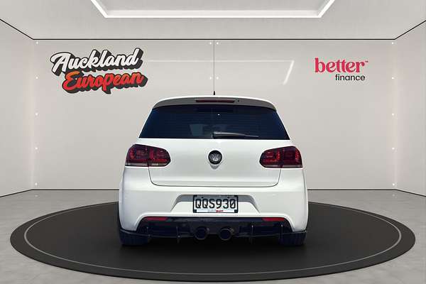 2010 Volkswagen Golf R20