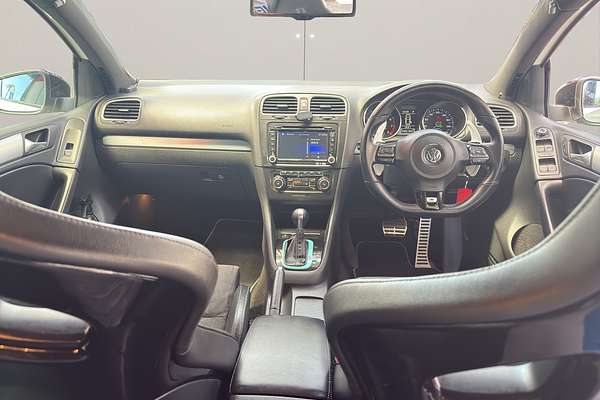 2010 Volkswagen Golf R20