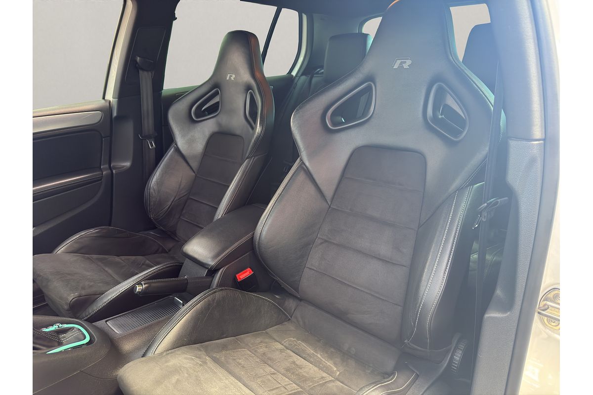 2010 Volkswagen Golf R20