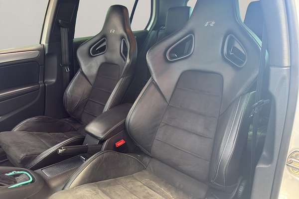 2010 Volkswagen Golf R20