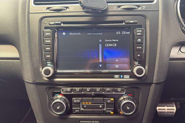 2010 Volkswagen Golf R20