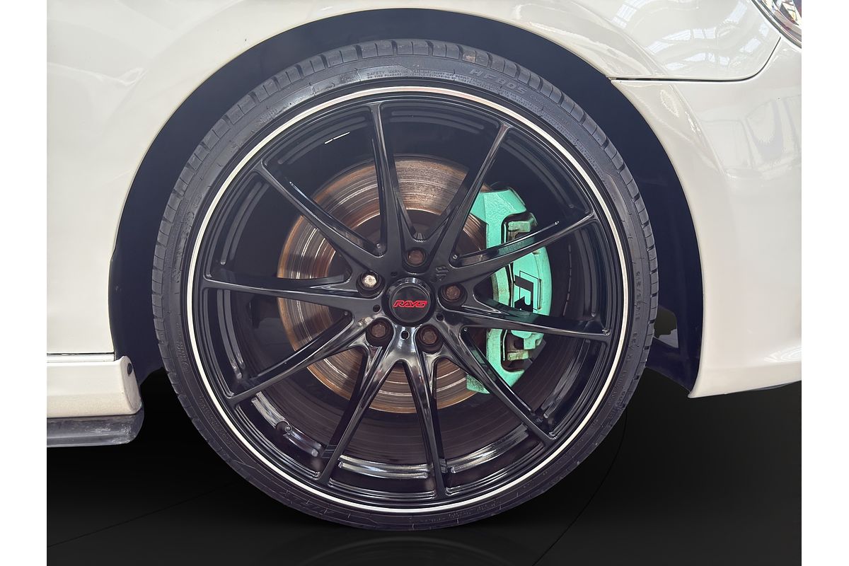 2010 Volkswagen Golf R20