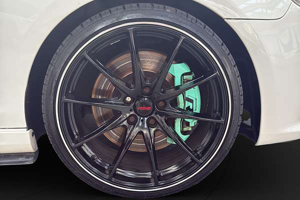 2010 Volkswagen Golf R20