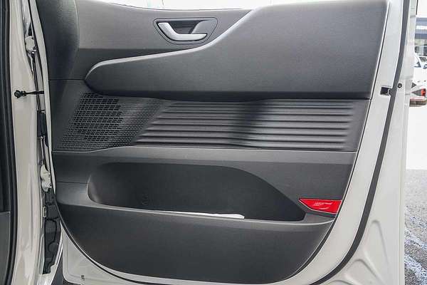 2025 Hyundai STARIA LOAD  US4.V3