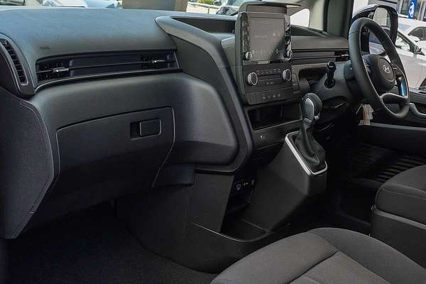 2025 Hyundai STARIA LOAD  US4.V3
