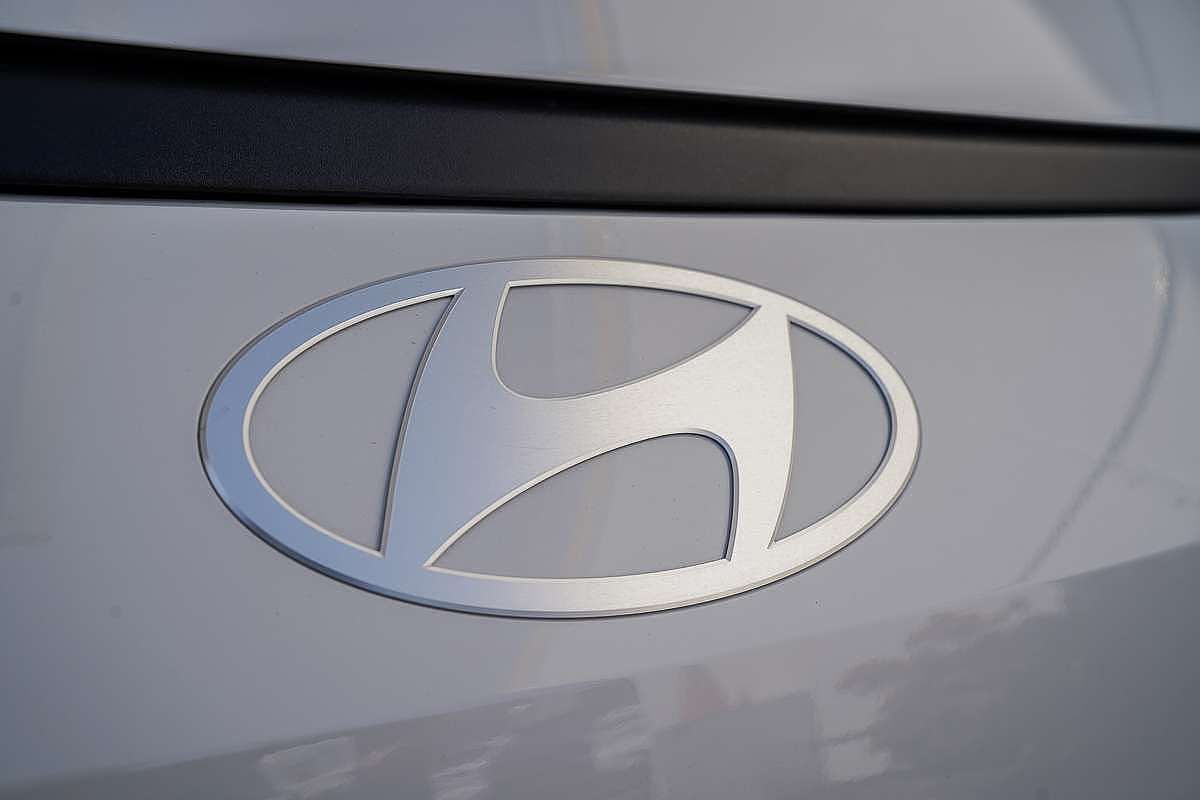 2025 Hyundai STARIA LOAD  US4.V3