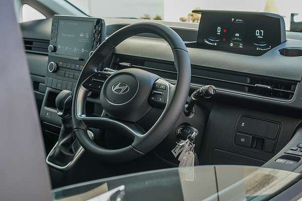 2025 Hyundai STARIA LOAD  US4.V3