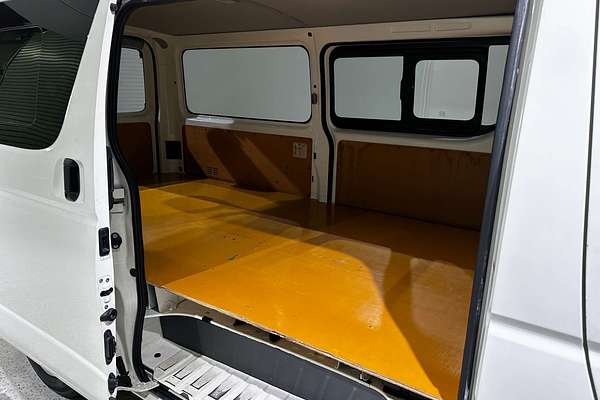 2020 Toyota Hiace GDH201V