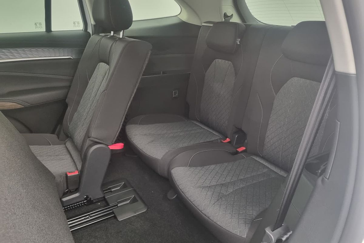 2025 MG QS Excite IS31