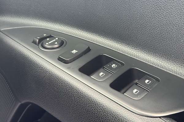 2022 Kia Stonic S YB