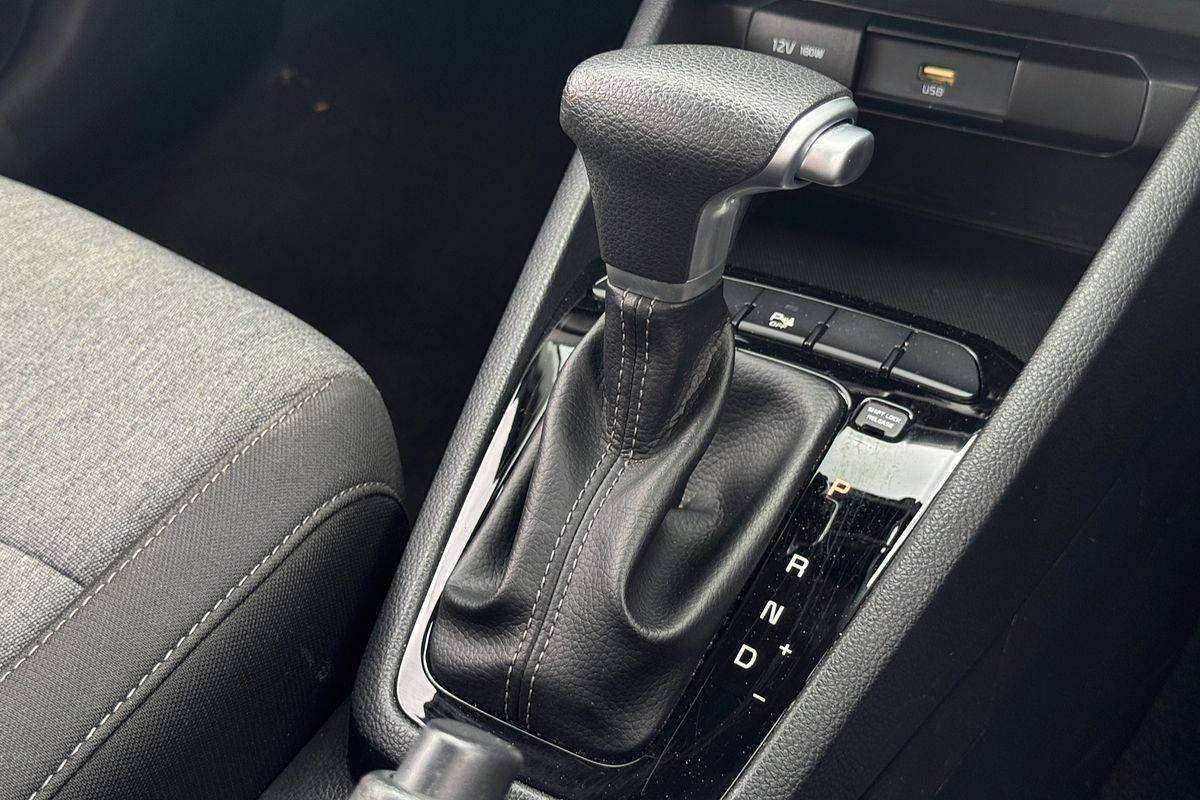 2022 Kia Stonic S YB