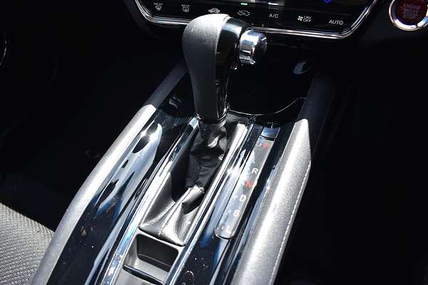 2016 Honda HR-V VTi-S