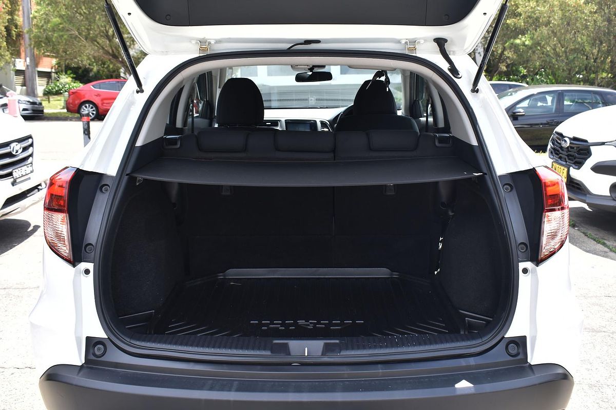 2016 Honda HR-V VTi-S