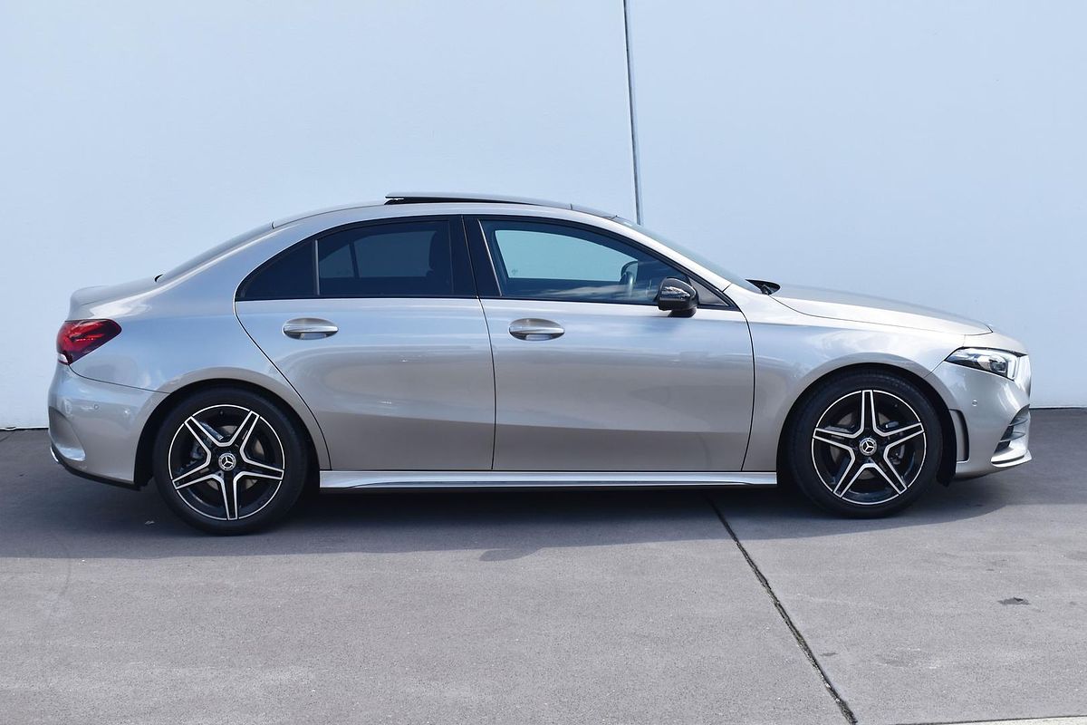 2019 Mercedes-Benz A-Class A200 V177