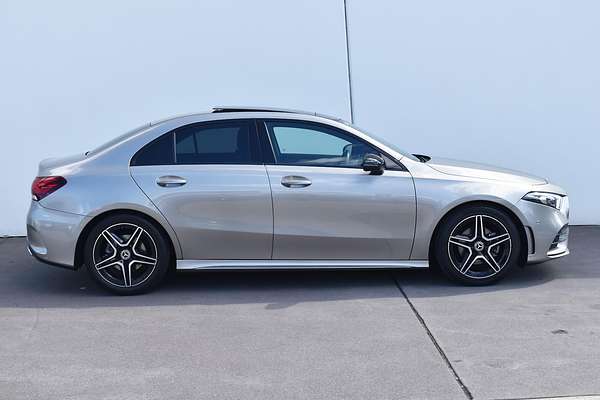 2019 Mercedes-Benz A-Class A200 V177