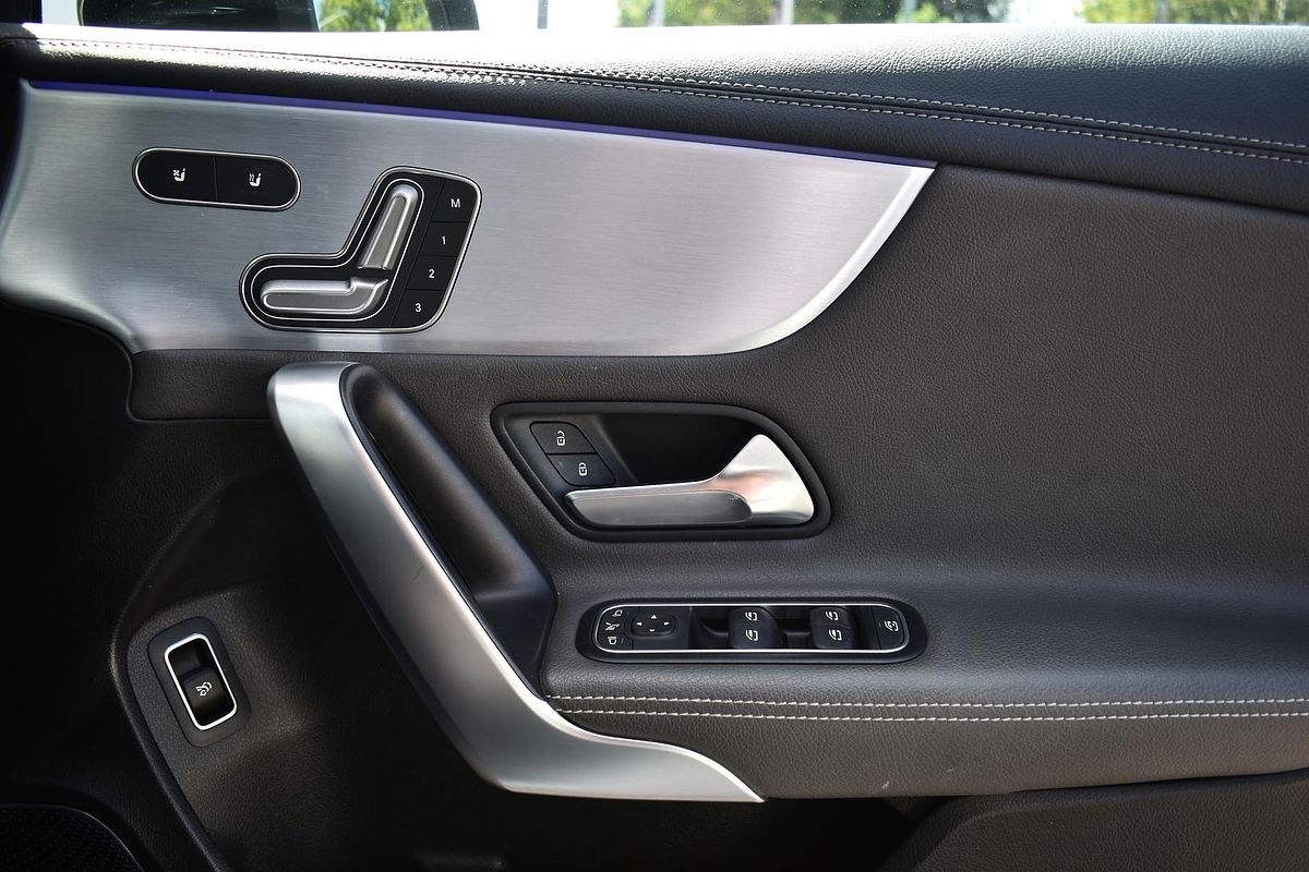 2019 Mercedes-Benz A-Class A200 V177