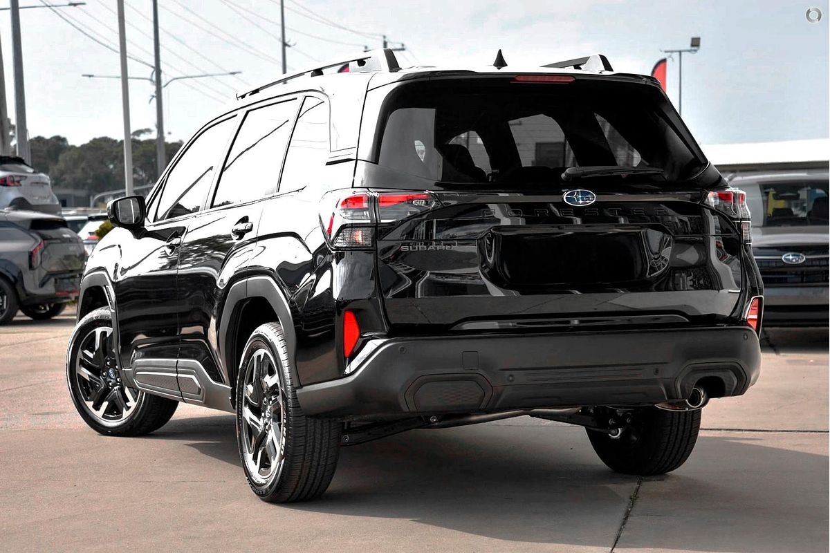 2025 Subaru Forester S6