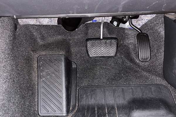 2022 Toyota Yaris Ascent Sport MXPA10R