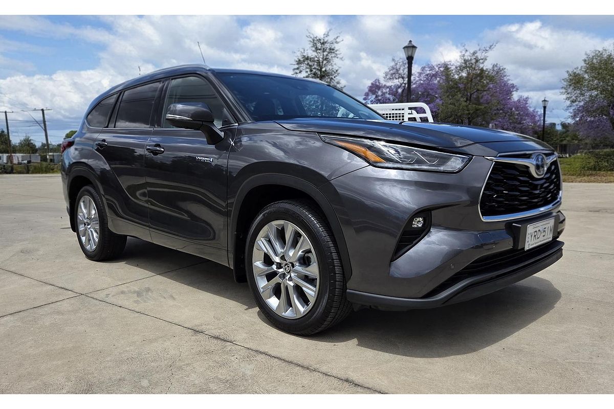 2024 Toyota Kluger Grande AXUH78R