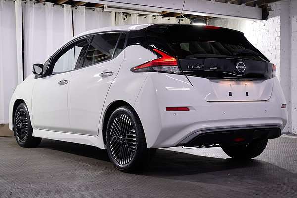 2023 Nissan LEAF ZE1