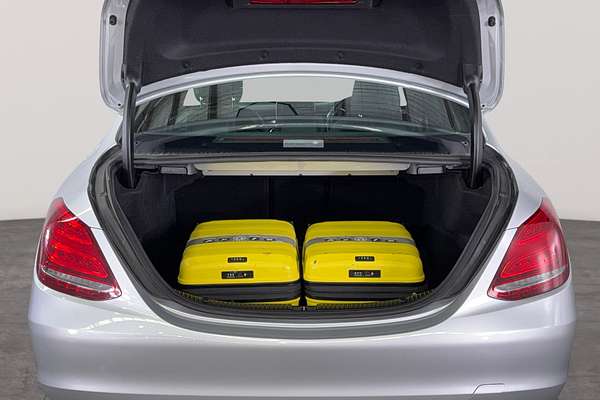 2018 Mercedes-Benz C-Class C200 W205