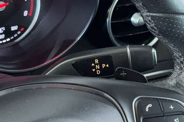 2018 Mercedes-Benz C-Class C200 W205