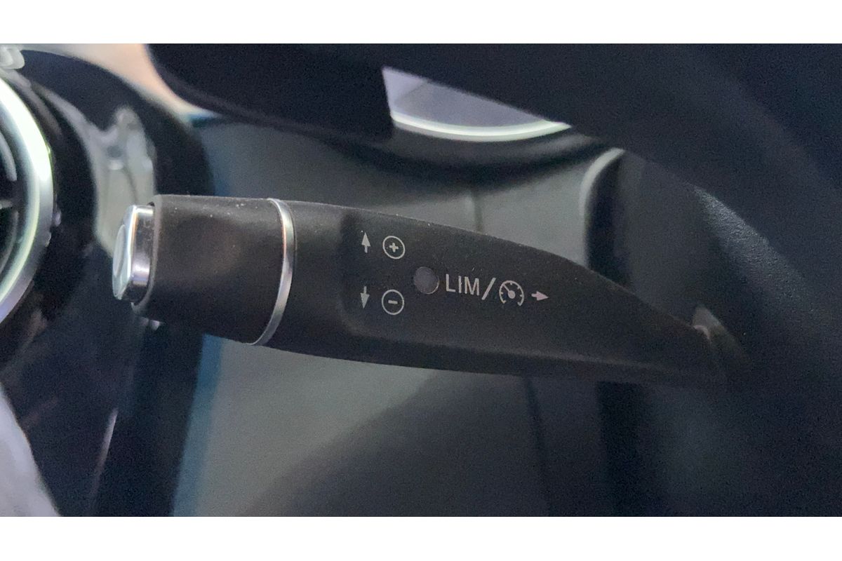 2018 Mercedes-Benz C-Class C200 W205