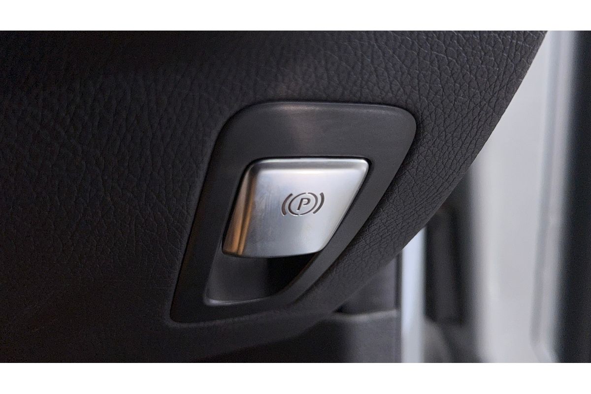 2018 Mercedes-Benz C-Class C200 W205