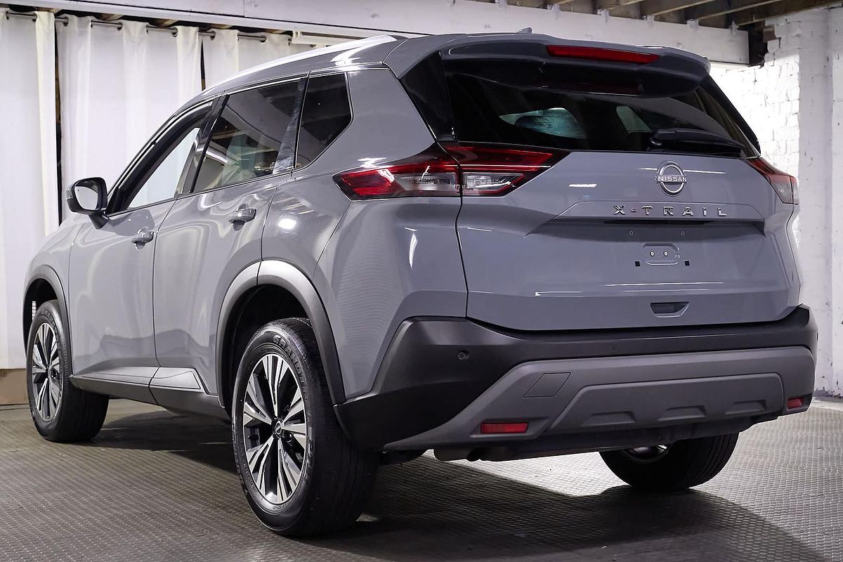 2024 Nissan X-TRAIL ST-L T33