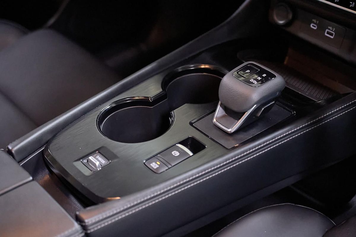 2024 Nissan X-TRAIL ST-L T33