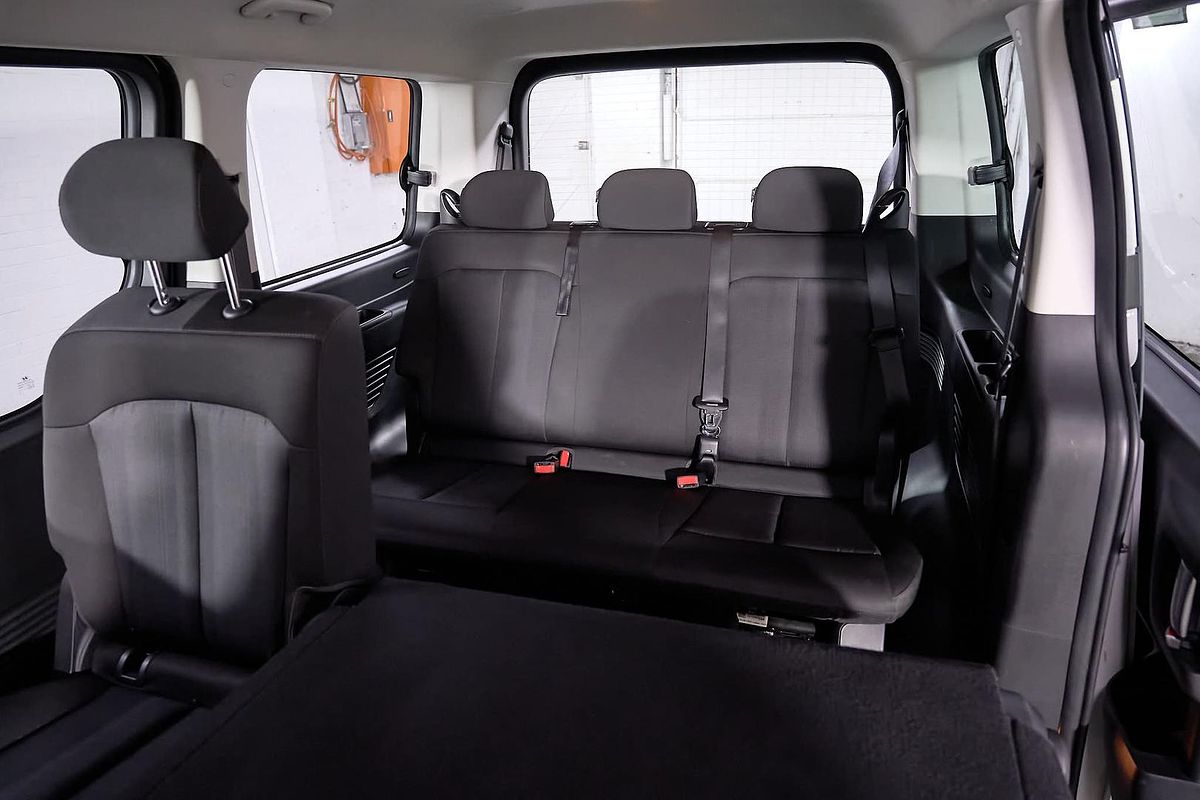 2022 Hyundai STARIA US4.V1