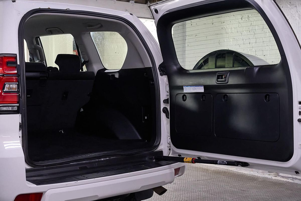 2022 Toyota Landcruiser Prado GX GDJ150R