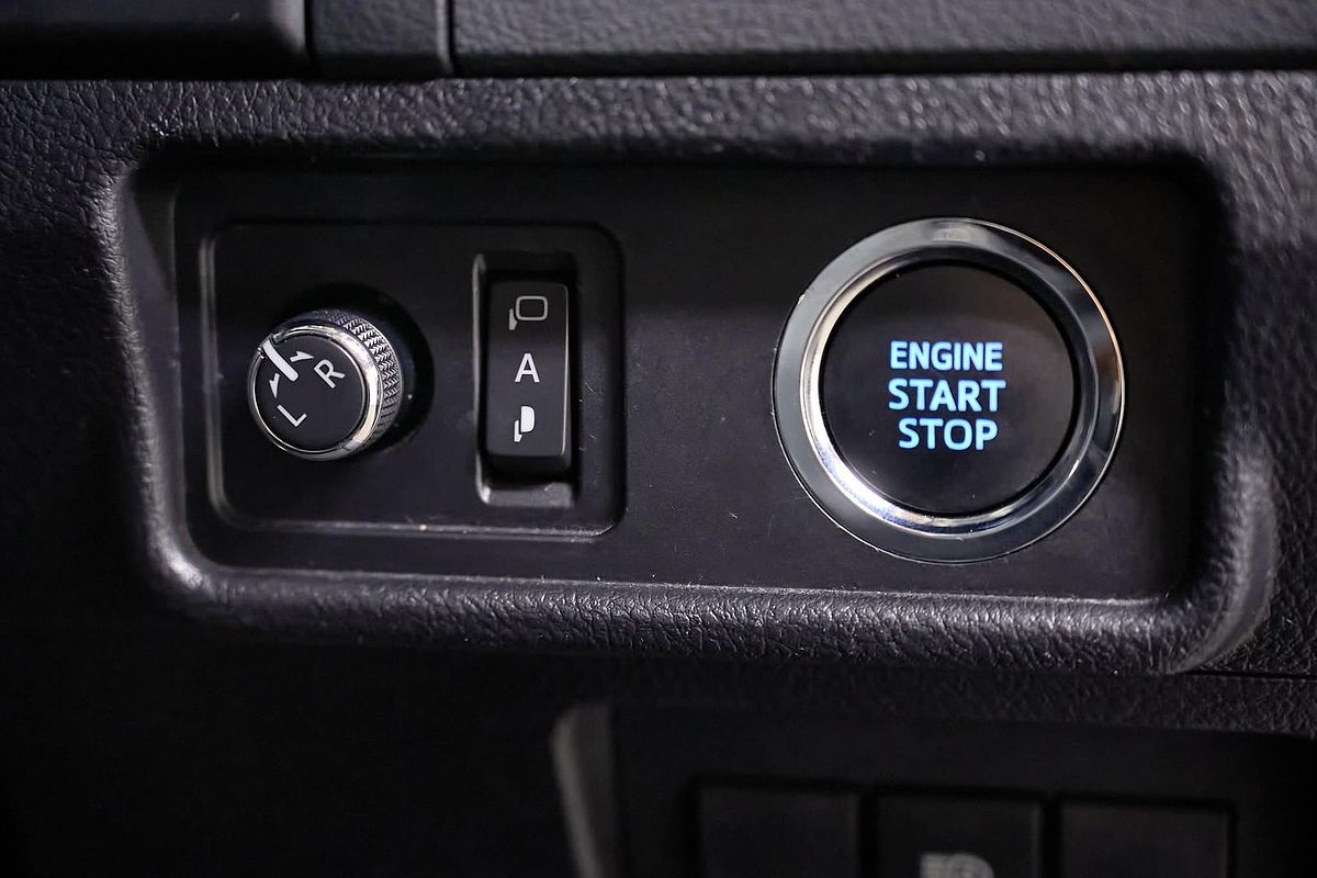 2022 Toyota Landcruiser Prado GX GDJ150R