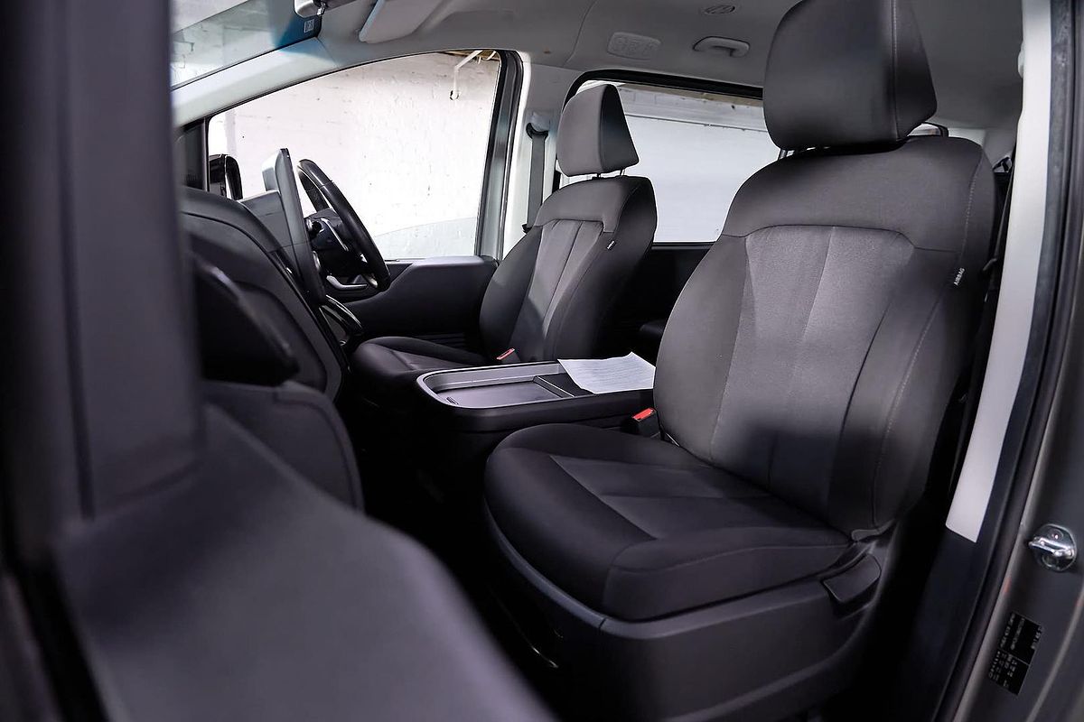 2022 Hyundai STARIA US4.V1