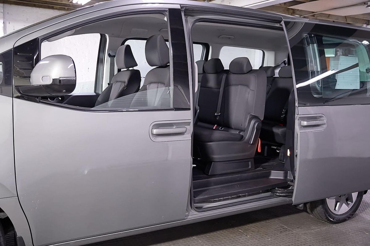 2022 Hyundai STARIA US4.V1