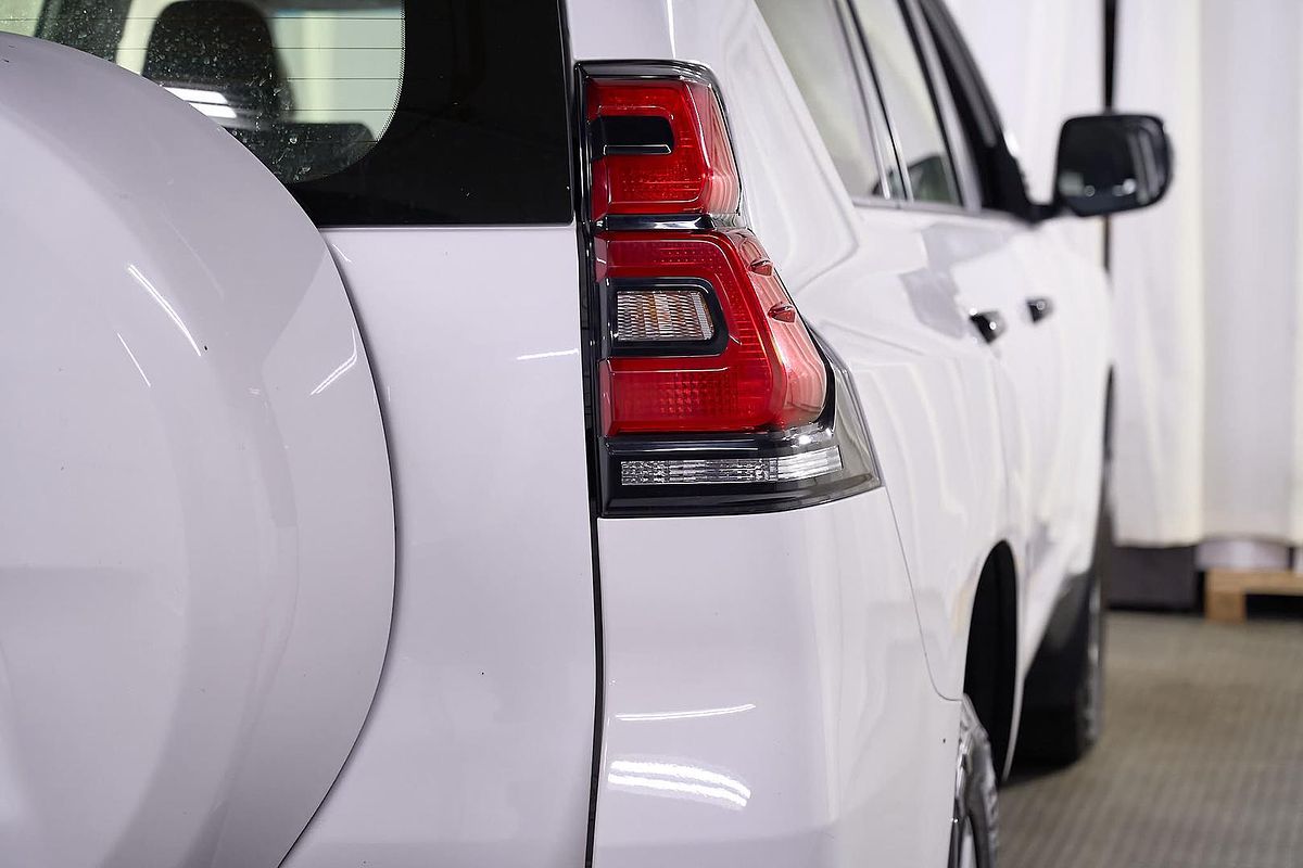 2022 Toyota Landcruiser Prado GX GDJ150R