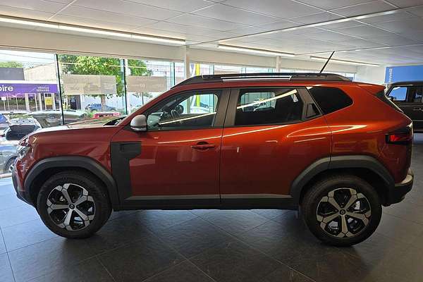 2025 Renault Duster Techno X1311