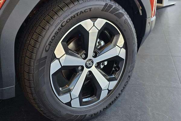 2025 Renault Duster Techno X1311