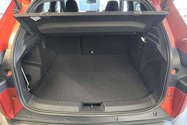 2025 Renault Duster Techno X1311