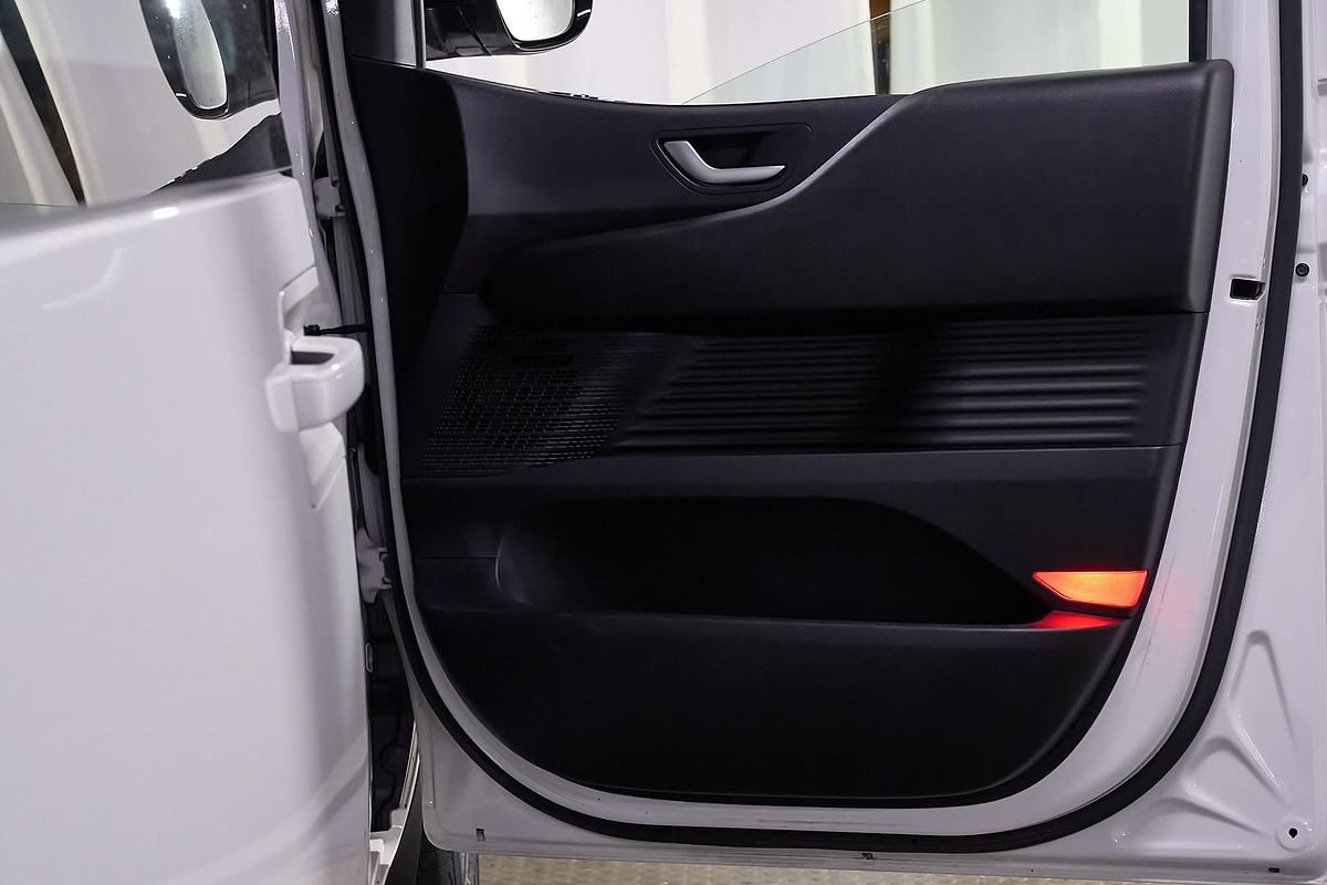 2022 Hyundai STARIA US4.V1