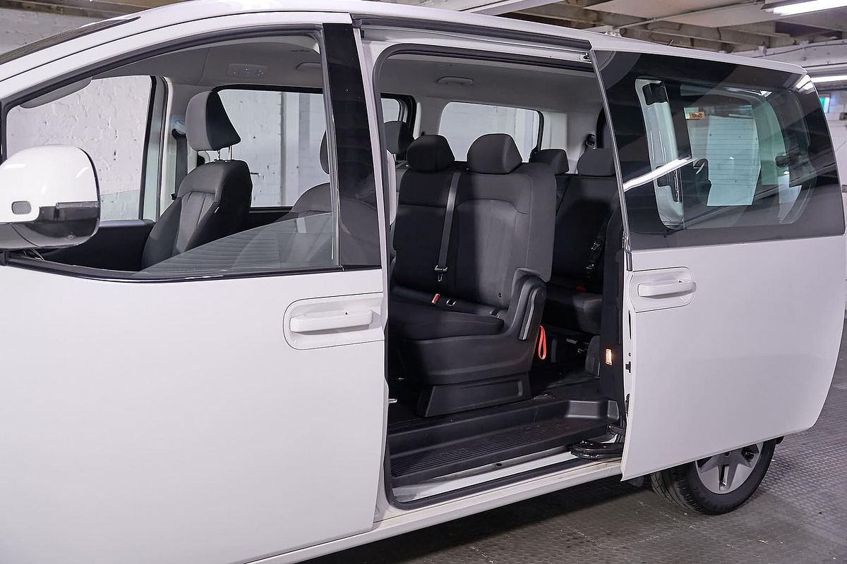 2022 Hyundai STARIA US4.V1