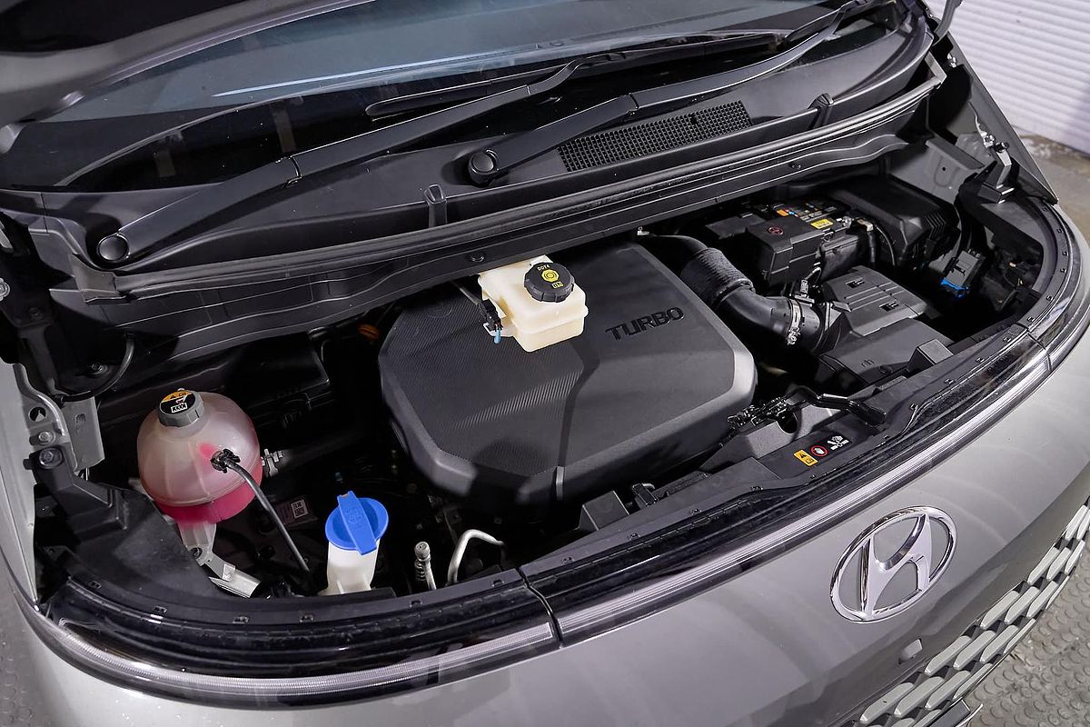 2022 Hyundai STARIA US4.V1