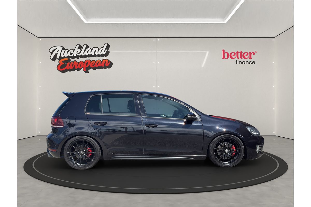 2013 Volkswagen GOLF