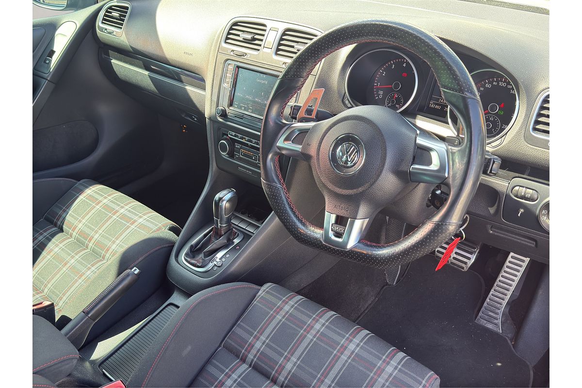 2013 Volkswagen GOLF