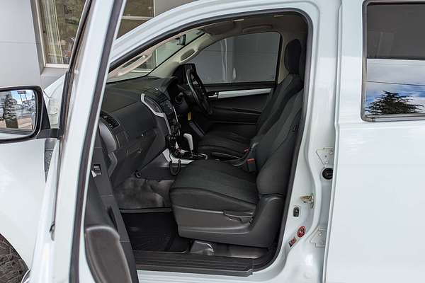 2017 Isuzu D-MAX LS-M  4X4