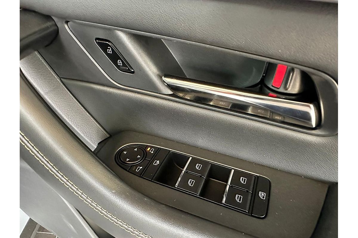 2025 Mazda CX-60 D50e GT KH Series