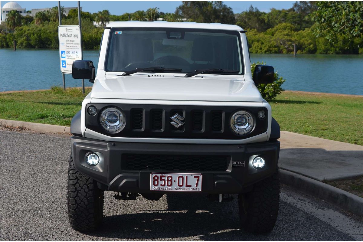 2022 Suzuki Jimny GLX GJ